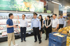 巡检所至超市、鲍师傅糕点店